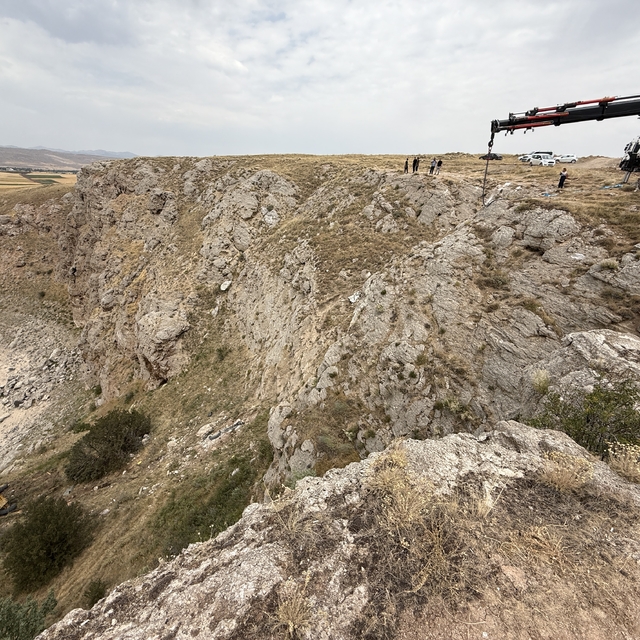 Greyderin uçuruma sürüklediği otomobilde ölen Gülsüm, köye tatile gelmiş