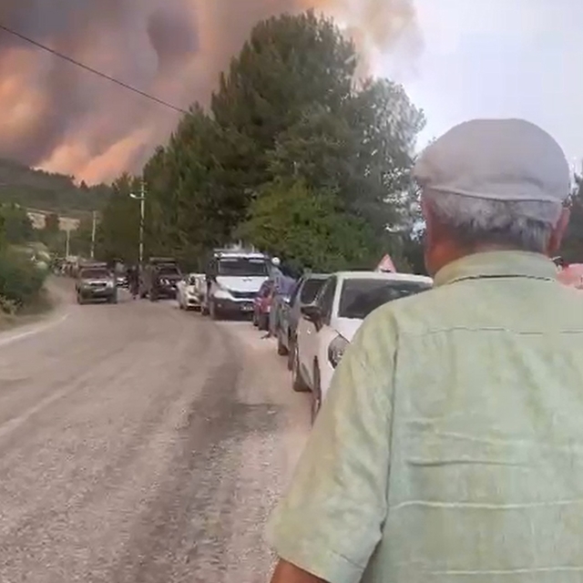 Bursa'da orman yangınları 3'üncü gününde (3)