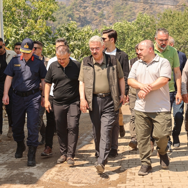 Bursa'da orman yangınları 3'üncü gününde (5)