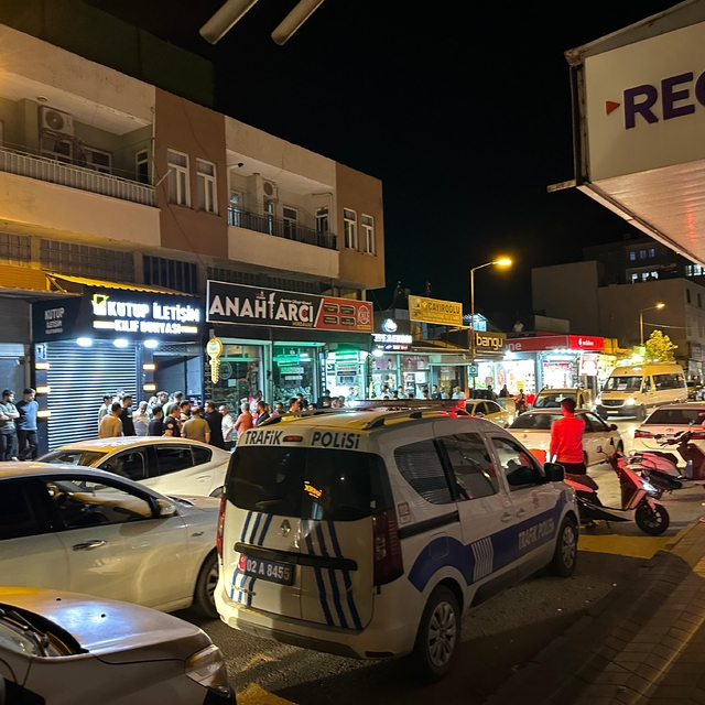 Adıyaman'da bıçaklı ve silahlı kavgada 5 kişi yaralandı