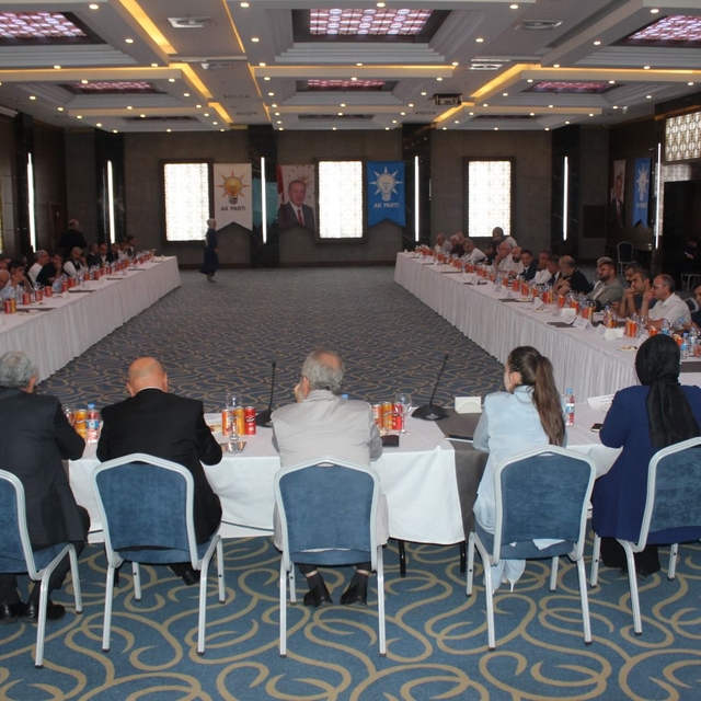 Diyarbakır'da "Sivil Toplum Kuruluşları ile İstişare Toplantısı" düzenlendi...