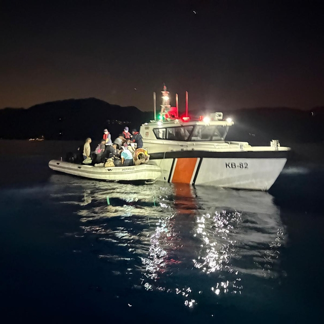 Fethiye açıklarında 33 düzensiz göçmen yakalandı