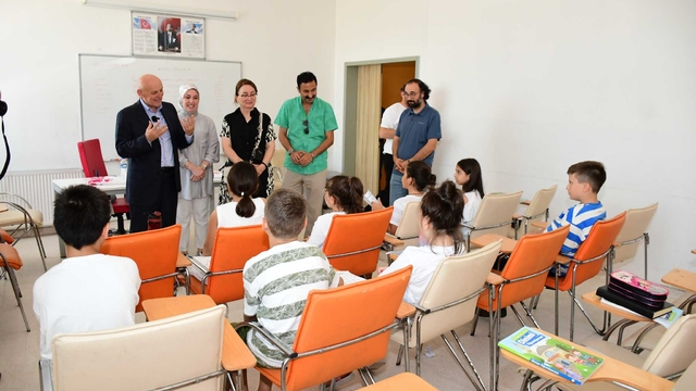 Terme'de yaz okullarıyla 1350 çocuk hem eğleniyor hem öğreniyor