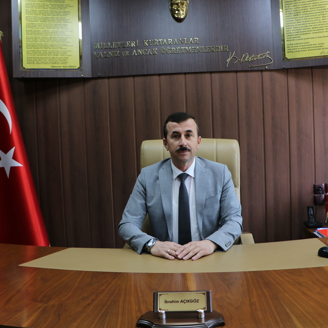 Kilis Milli Eğitim Müdürü Açıkgöz, görevine başladı