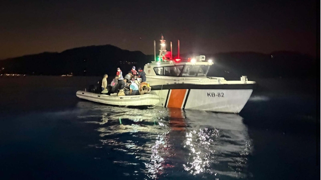 Fethiye'de 33 kaçak göçmen ve 1 organizatör şüphelisi yakalandı