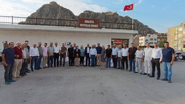 Amasya'da Muhtarlar Derneği Hizmet Ofisi açıldı