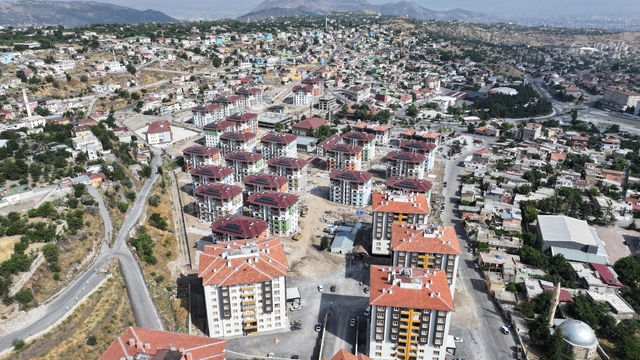 Hacılar'da 547 konutluk projede sona gelindi