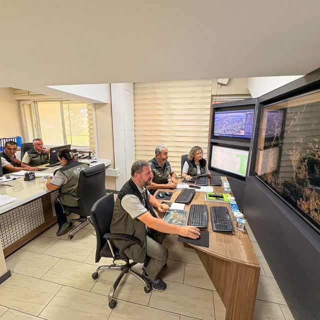 Bursa'daki orman yangını 4'üncü gününde; yanan alanlar dronla görüntülendi...