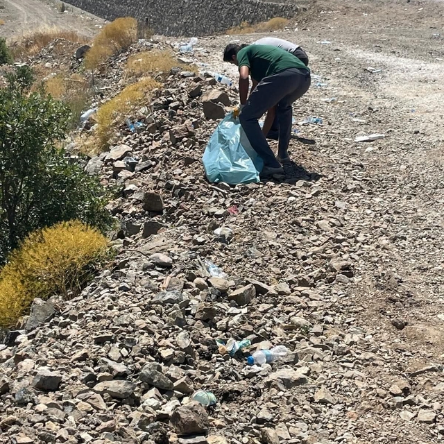 Orhaneli'de çevre temizliği yapıldı