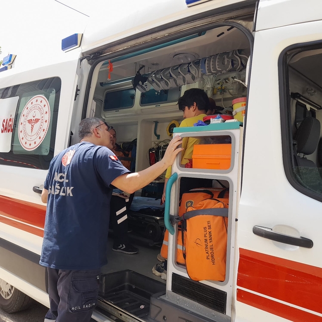 Konya'da apartmanda çıkan yangın söndürüldü