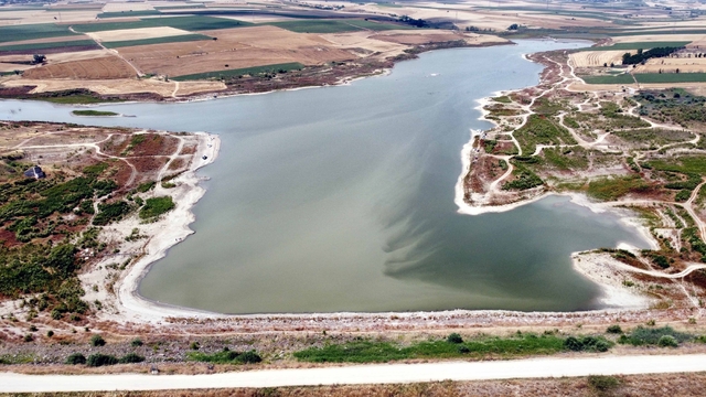 Tekirdağ'daki Türkmeneli Göleti'nde su seviyesi yüzde 5'in altına düştü