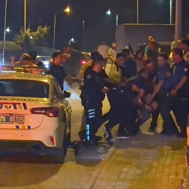 Bursa'da iki grup arasındaki 'laf atma' kavgasına aileler de karıştı; olay...