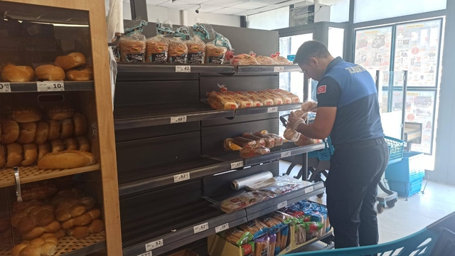 Doğanşehir'de market ve fırınlar denetlendi