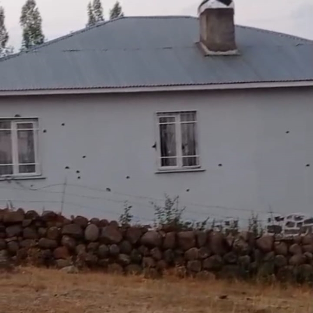 Bingöl'de 2 eve silahlı saldırı