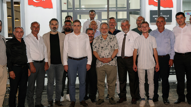 Başkan Yalçın muhtarlarla bir araya geldi
