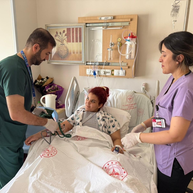 Mardin'de yüksekten düşen kadın geçirdiği iki cerrahi müdahaleyle sağlığına...