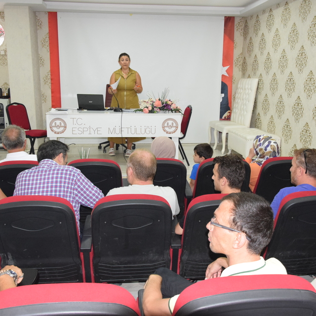 Espiye'de din görevlilerine yönelik sağlık eğitimi düzenlendi