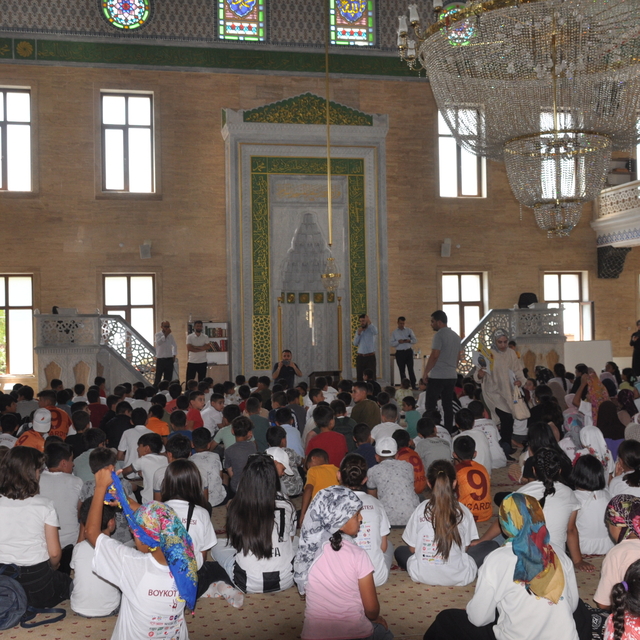 Muş'ta TÜGVA Yaz Okulları Cami Buluşması etkinliği yapıldı