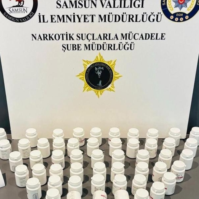 Samsun'da uyuşturucu operasyonunda 5 zanlı yakalandı