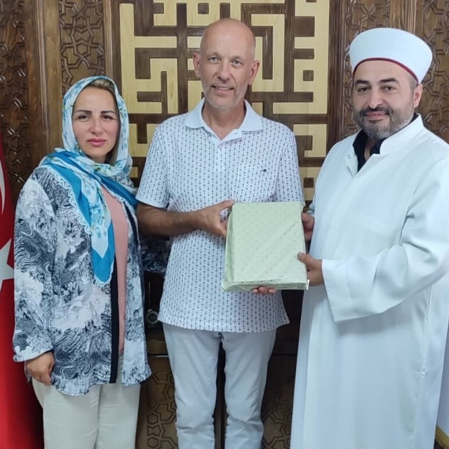 Norveçli vatandaşlar Konya'da Müslüman oldu