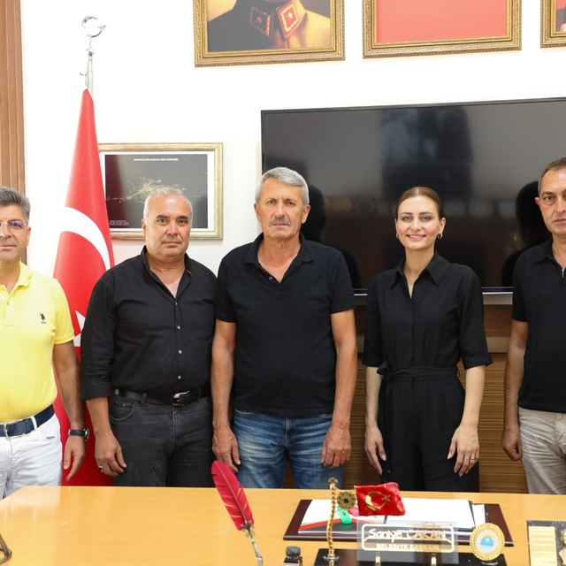 Antalyalılar Derneği yönetimi, Korkuteli Belediye Başkanı Caran'ı ziyaret e...