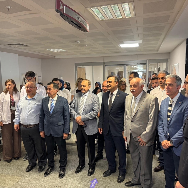 Afyonkarahisar Devlet Hastanesi gastroloji bölümünün açılışı yapıldı