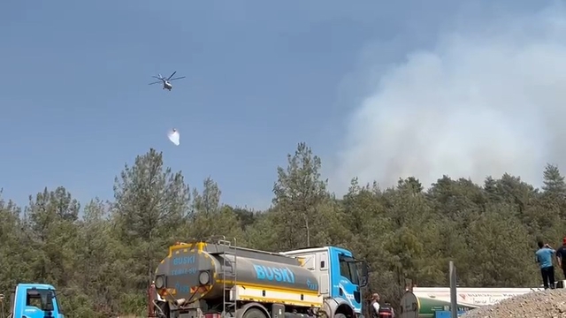 Bursa'da yanan ormanlar dronla görüntülendi; soğutma çalışmaları sürüyor (6)