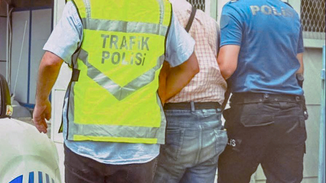 Çanakkale'de sosyal medyada müstehcen söylemlerde bulunduğu öne sürülen zanlı tutuklandı