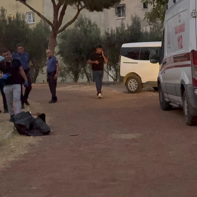 Mersin'de sulama kanalında erkek cesedi bulundu