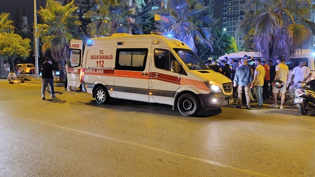 Adana'da bisikletle çarpışan motosikletin sürücüsü öldü