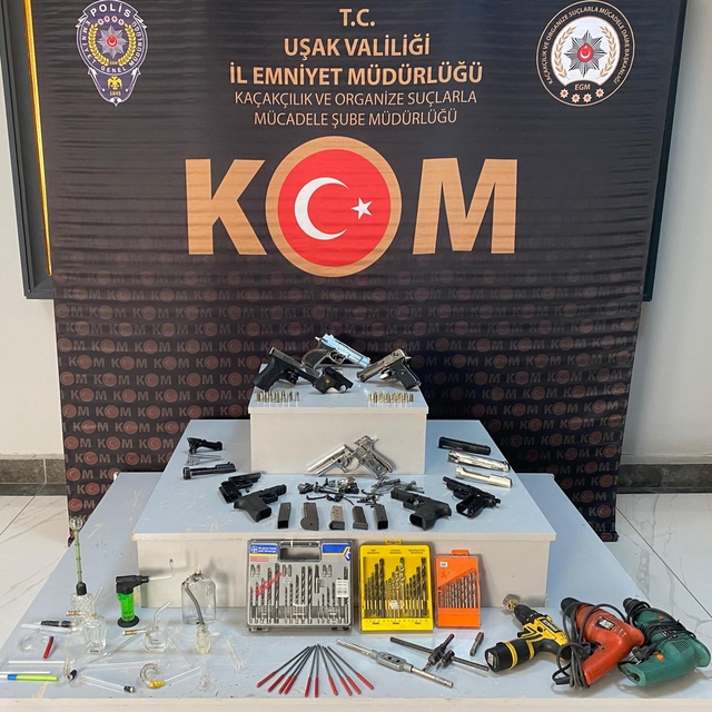 Uşak'ta silah kaçakçılığı operasyonunda yakalanan şüpheli tutuklandı
