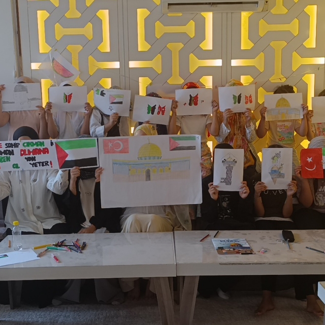 Anamur'da Kur'an kursu öğrencilerinden "Filistin'e Destek" etkinliği