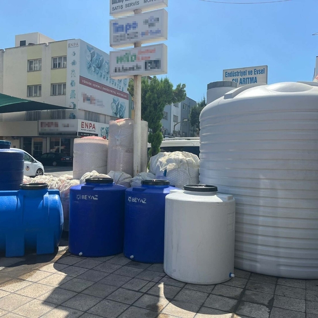 İzmir'de su deposu satışları yüzde 100'ün üzerinde arttı