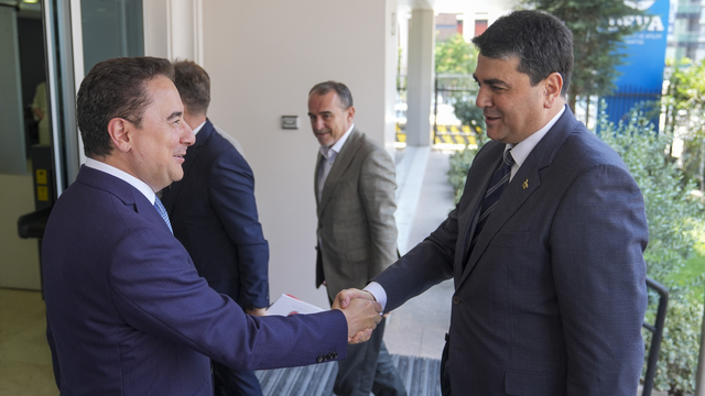 Demokrat Parti Genel Başkanı Uysal, DEVA Partisi Genel Başkanı Babacan'ı ziyaret etti