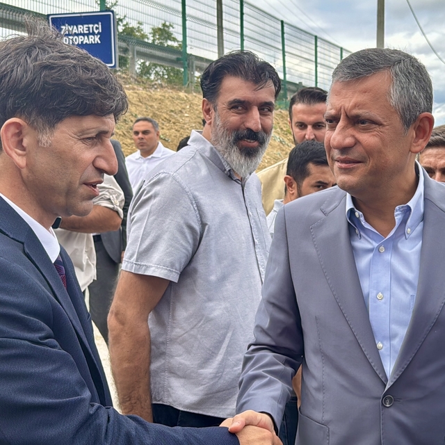 CHP Genel Başkanı Özel, Kocaeli Ceza İnfaz Kurumları Kampüsü'nde ziyaretler...