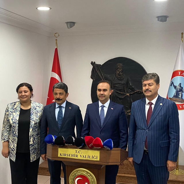 Bakan Kacır: OSB'ler Türk sanayisinin omurgası niteliğinde