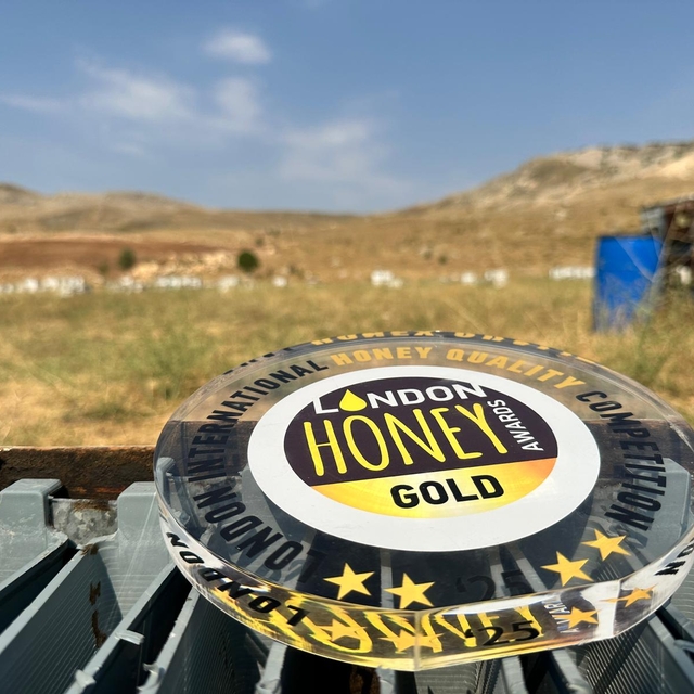 Coğrafi işaretli Munzur balına Londra'da altın madalya