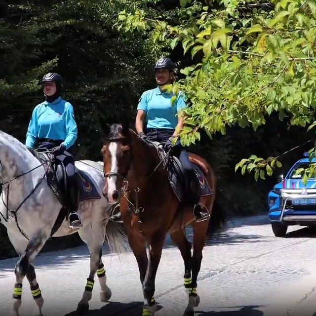 Abant'ta atlı jandarma timi göreve başladı