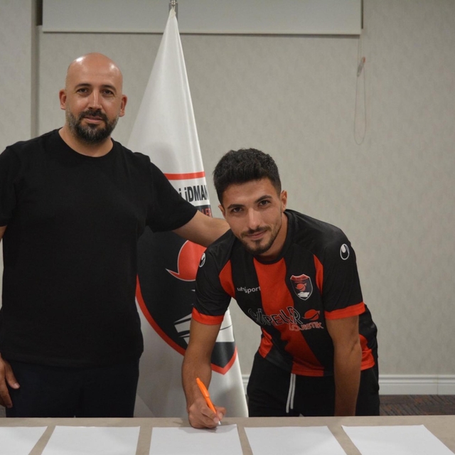 Denizli İdmanyurdu'ndan orta sahaya takviye