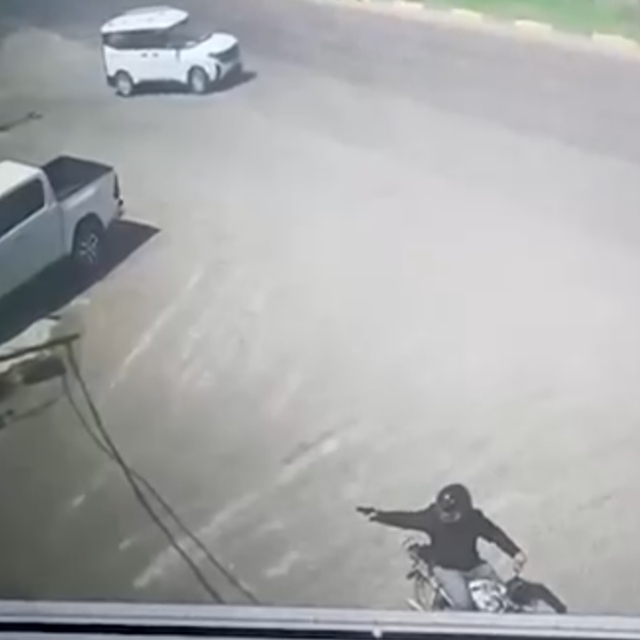 İş yerine silahlı saldırı kamerada; şüpheli tutuklandı