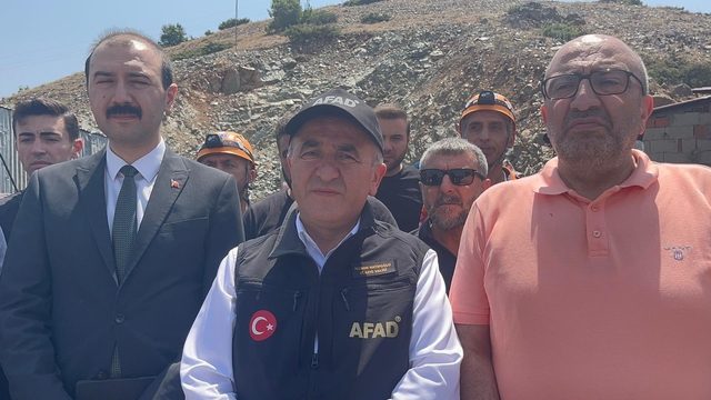 Elazığ'da madende göçük; 1 işçi mahsur kaldı (3)
