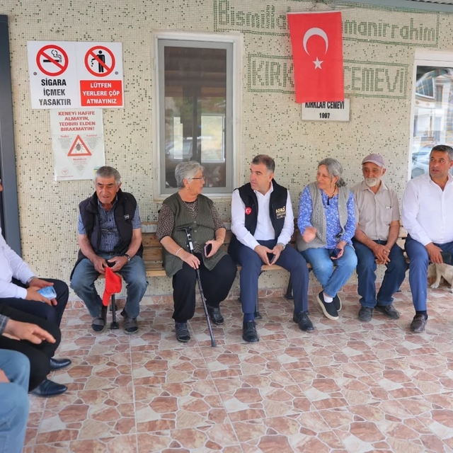Bayburt Valisi Eldivan köy ziyaretlerinde vatandaşlarla bir araya geldi
