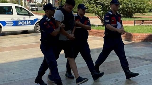 Motosikletlinin öldüğü kazada, kaçan kamyonet sürücüsü yakalandı (2)