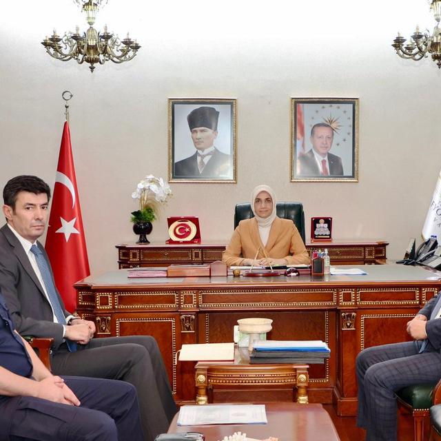 Afyonkarahisar'da 'havai fişek', 'meşale' ve 'bidonla yakıt satışı' yasağı