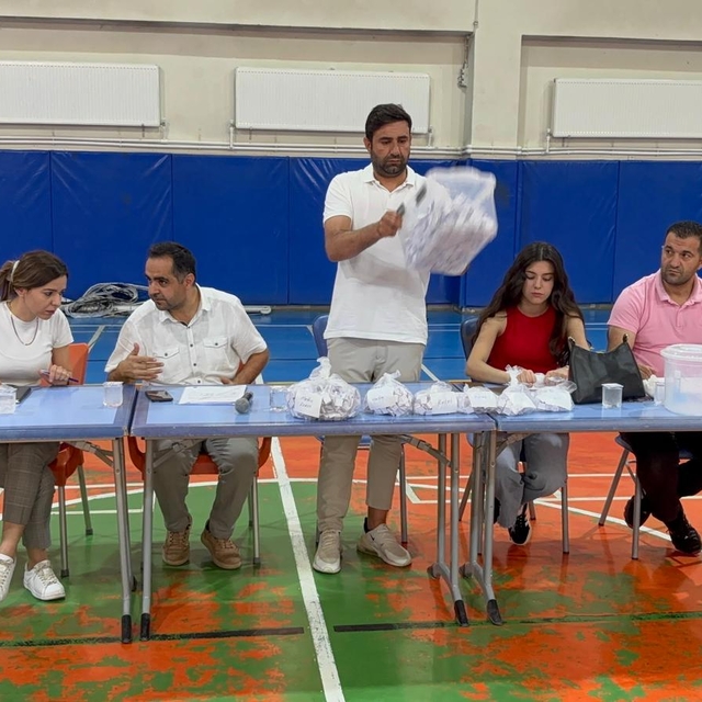 Muş'ta İşgücü Uyum Programı kapsamında çalışacak 102 kişi için kura çekildi