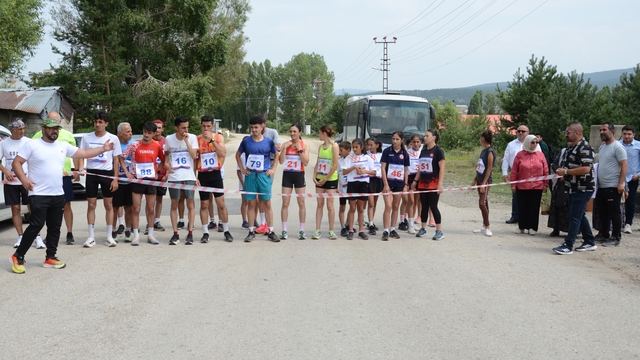 Kars'ta "Sarıkamış Bozayı Yaz Festivali" başladı