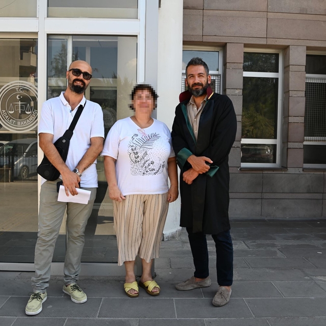 Çocuk doktoruna 'parayla bebek aldı' iddiasıyla gözaltı (2)