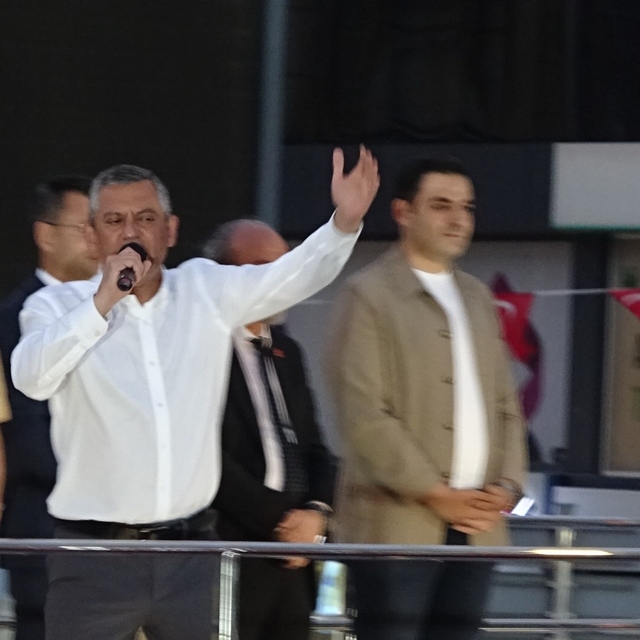 Özgür Özel: Anayasaya uymayanlarla anayasa yapılmaz