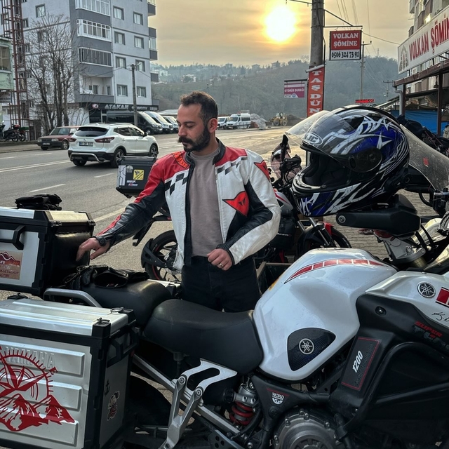 Boşanma aşamasındaki eşini öldüren şüpheli, daireye balkondan tırmanıp girm...