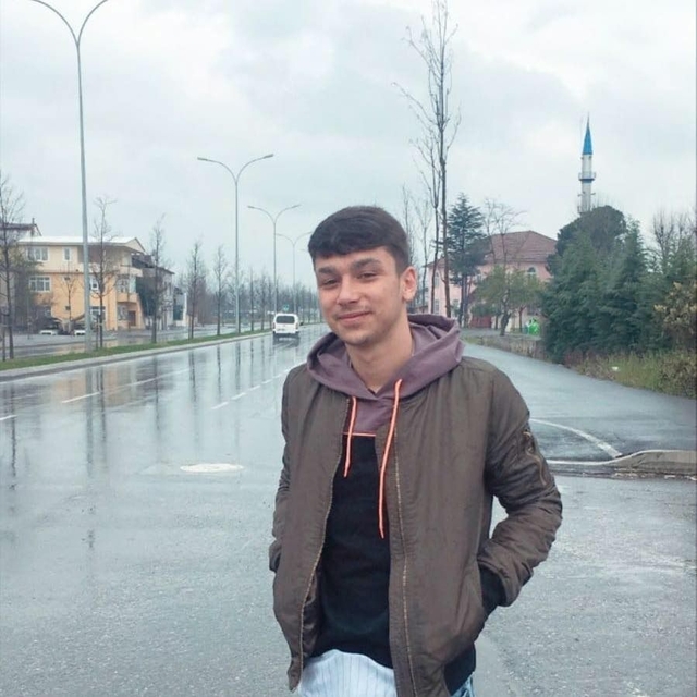 Sakarya Nehri'nde kaybolan Görkem'i arama çalışmaları 2'nci gününde